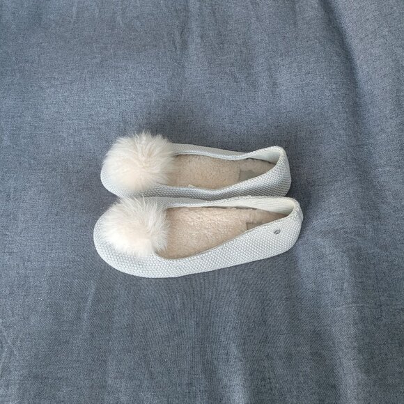 Women's UGG Andi Slippers - Picture 2 of 8